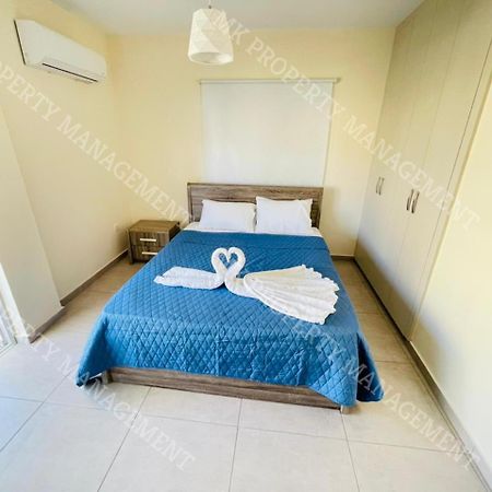 Milos City Center Apts No.34 Larnaca Bagian luar foto