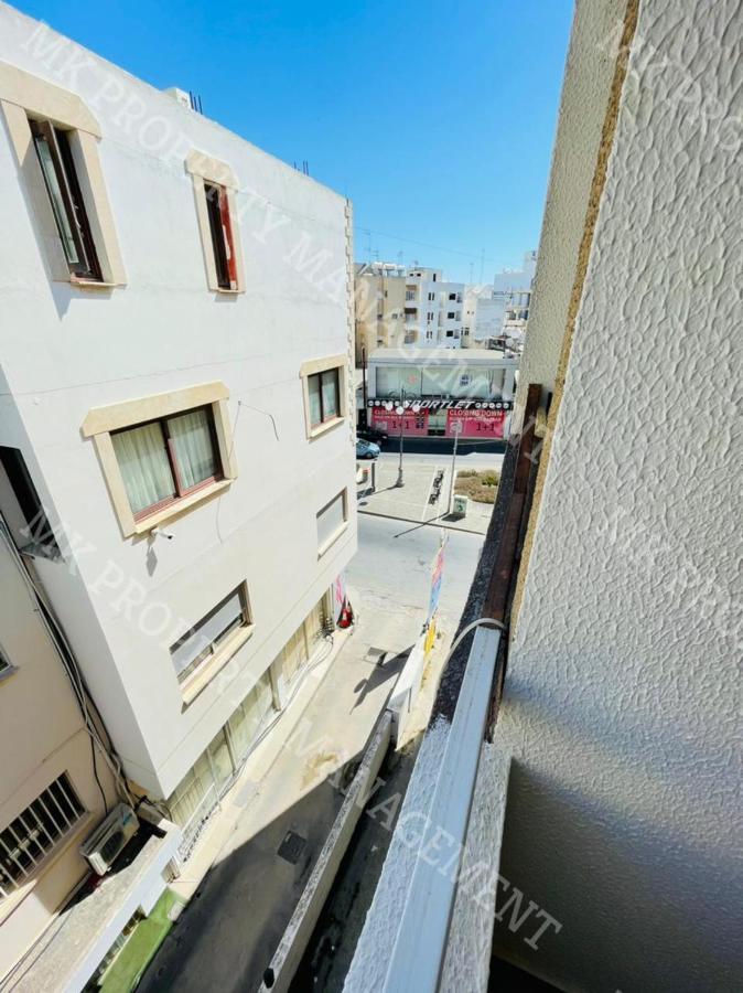 Milos City Center Apts No.34 Larnaca Bagian luar foto