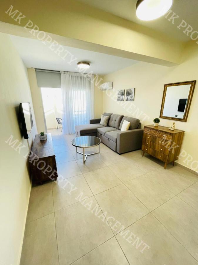 Milos City Center Apts No.34 Larnaca Bagian luar foto